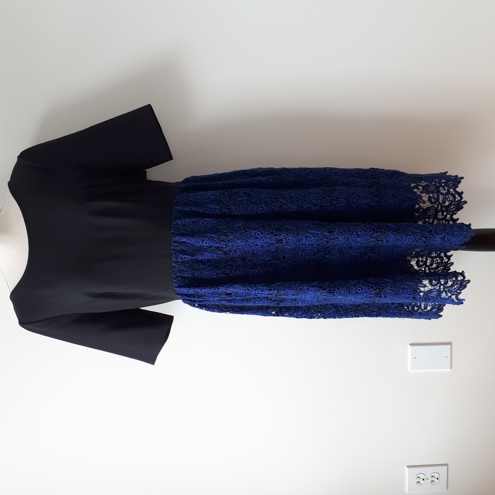 Sinequanone lace dress
